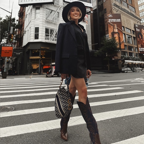 Skirt - Picture 2 of 5